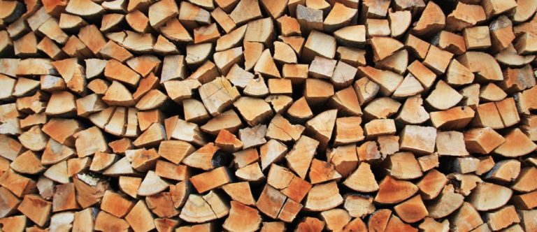 Brennholz lagern: Tipps, Tricks & Vorschriften - Ordnungsprinz